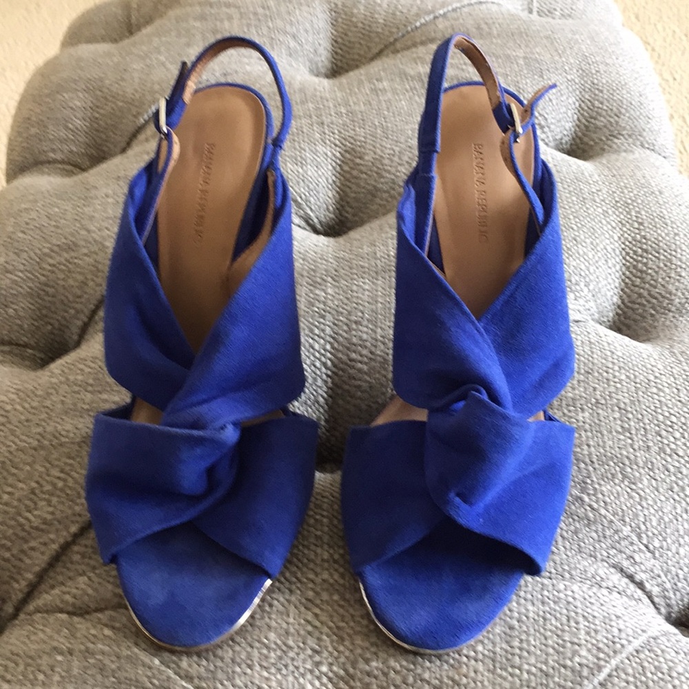 Banana Republic cobalt blue sandals